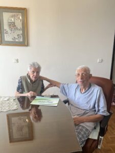 هنر گوش دادن به سالمندان